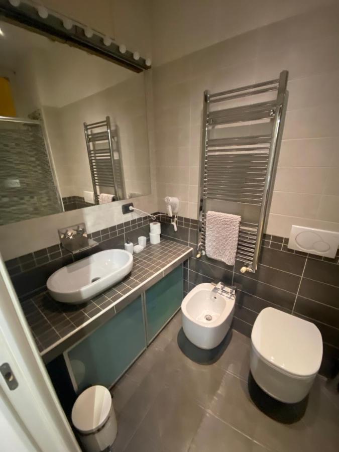 B&B And Home La Piazzetta Della Pioggia 볼로냐 외부 사진