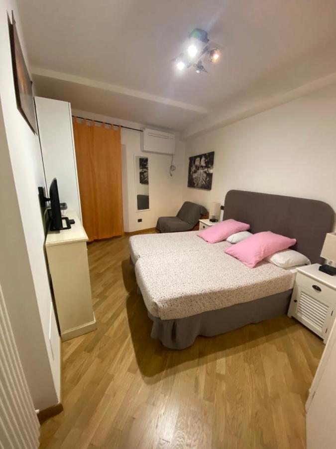 B&B And Home La Piazzetta Della Pioggia 볼로냐 외부 사진