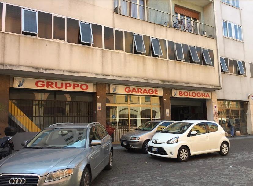 B&B And Home La Piazzetta Della Pioggia 볼로냐 외부 사진