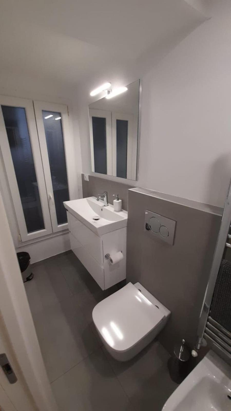 B&B And Home La Piazzetta Della Pioggia 볼로냐 외부 사진