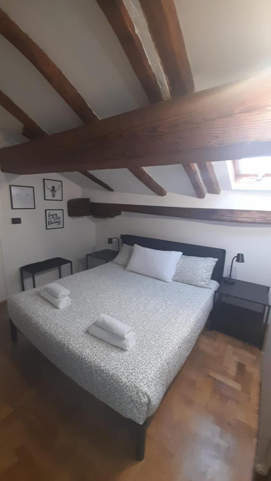 B&B And Home La Piazzetta Della Pioggia 볼로냐 외부 사진