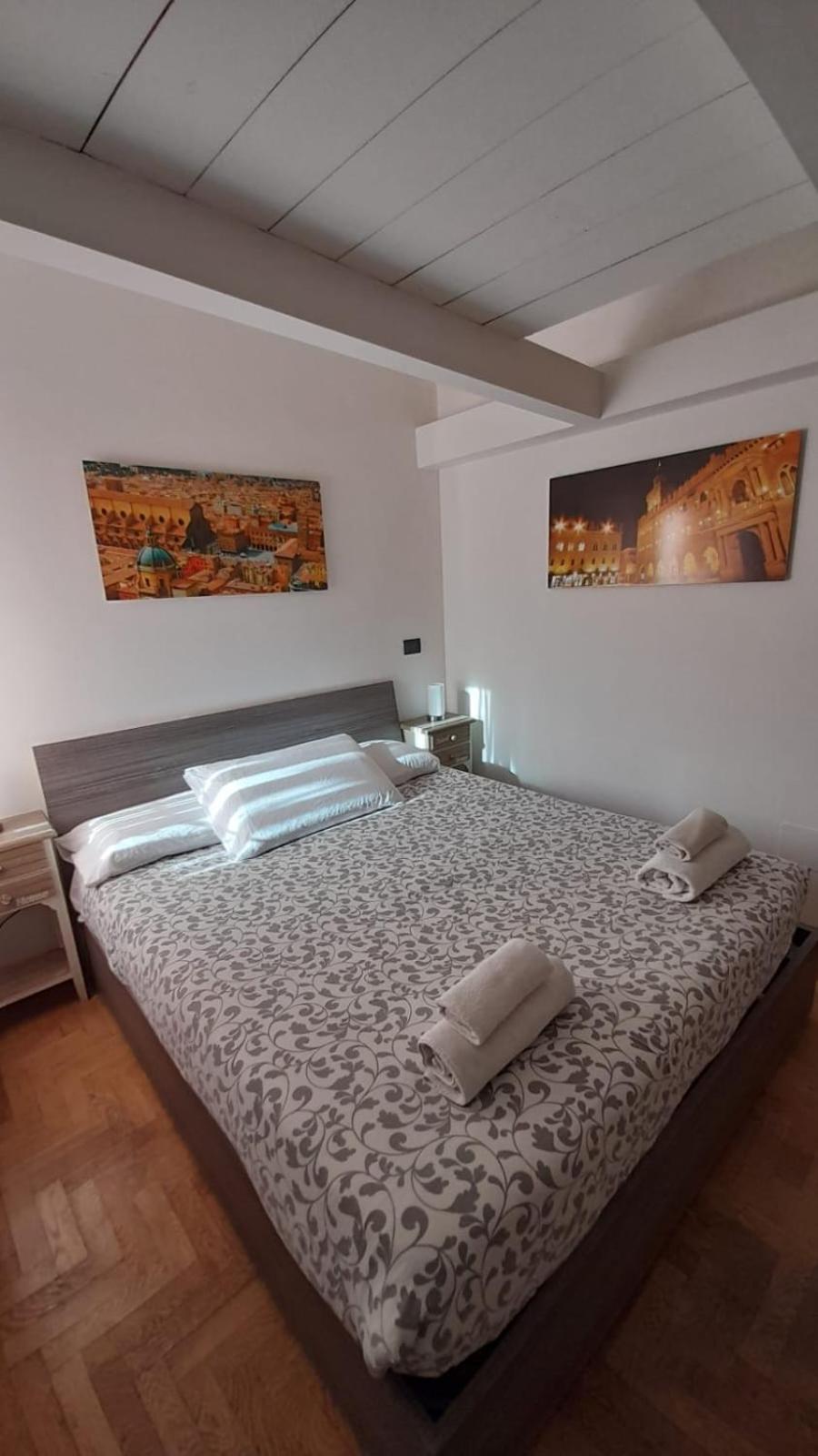 B&B And Home La Piazzetta Della Pioggia 볼로냐 외부 사진