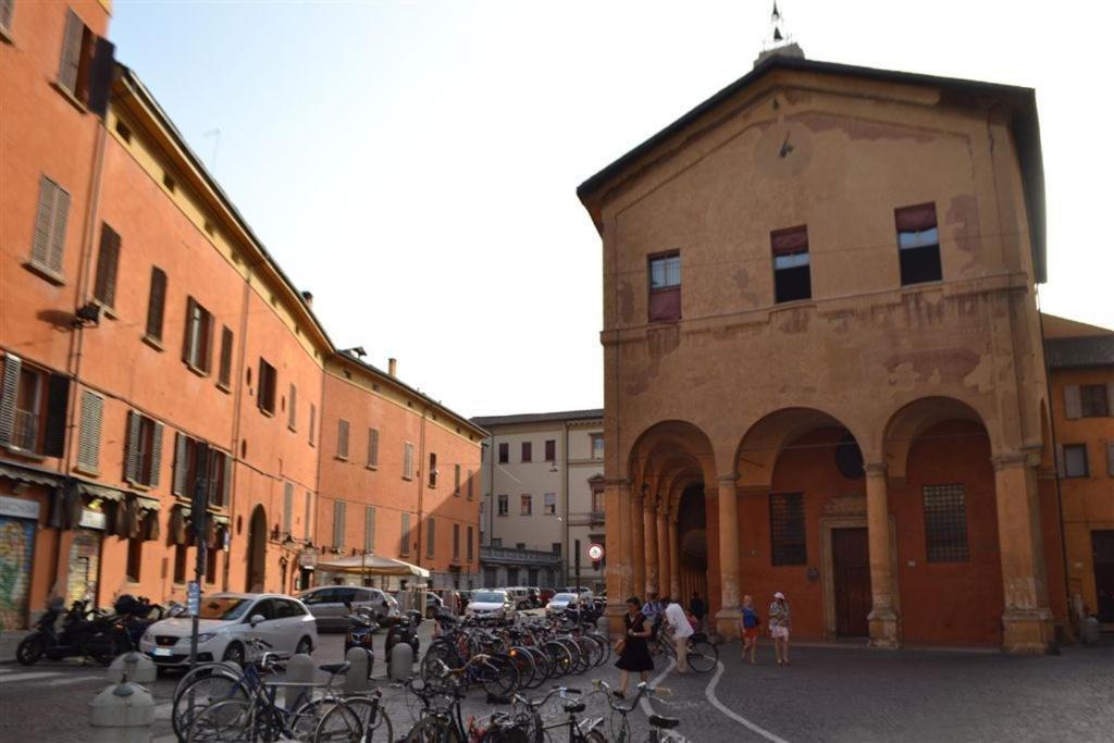B&B And Home La Piazzetta Della Pioggia 볼로냐 외부 사진